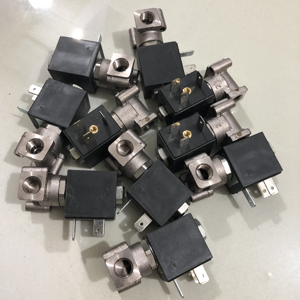 /UserUpload/Product/van-solenoid-may-gemilai.jpg